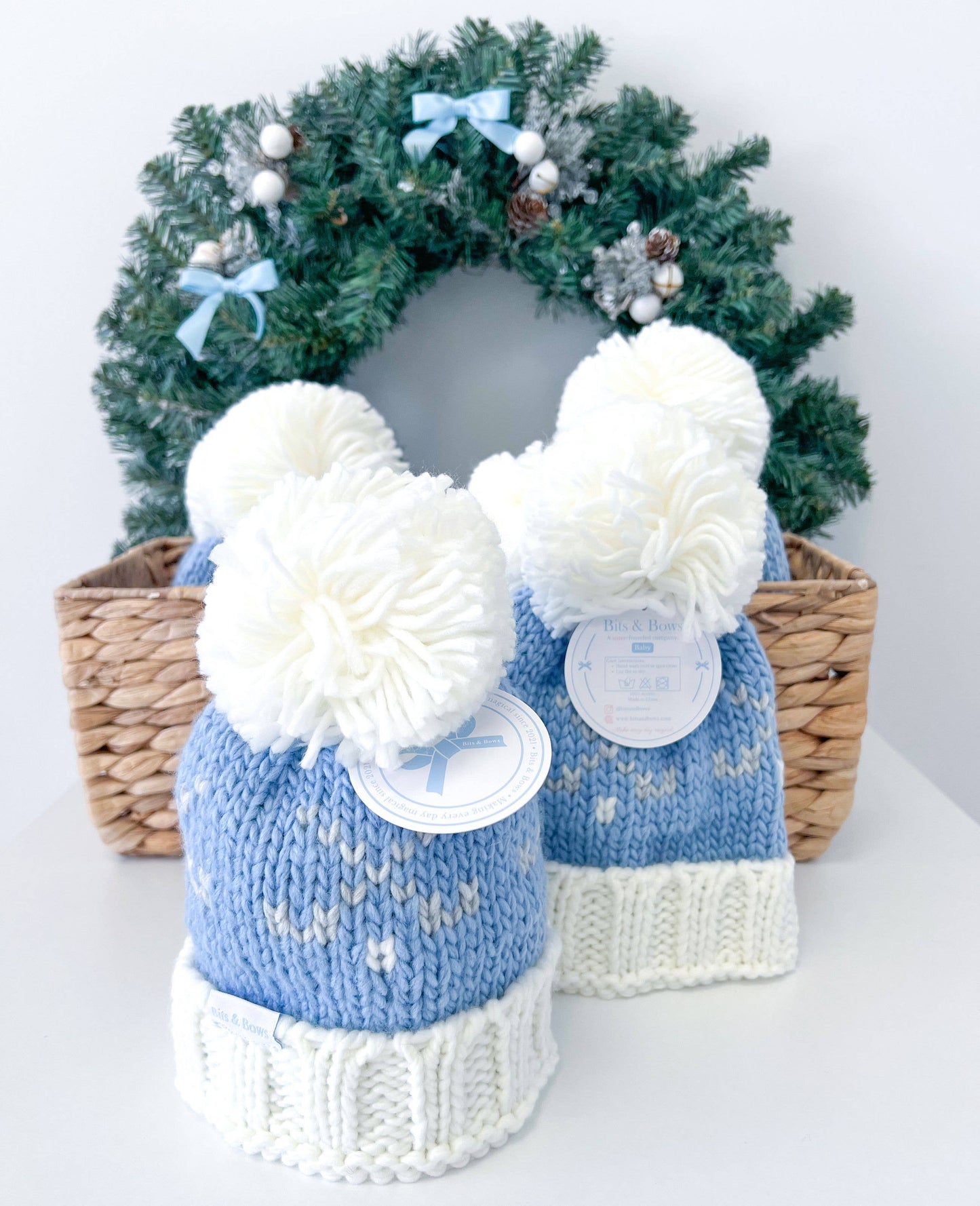 Bits & Bows - Golf Bobble Hat