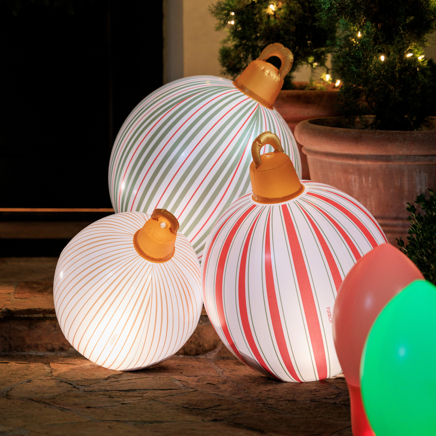 FUNBOY - Vintage Stripe Light Up Christmas Ornament Holiday Balls - 3 Pack