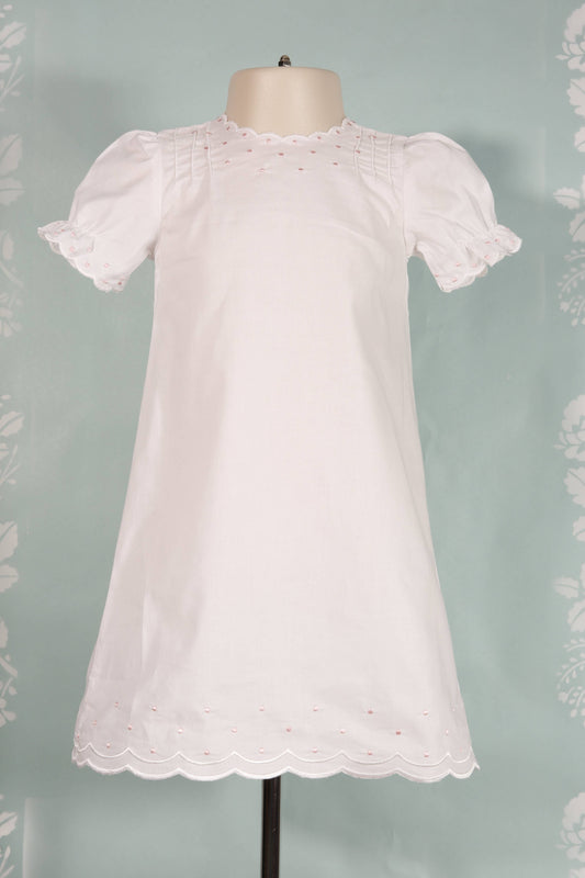 Hello Bebes! - White Scalloped Collar and Hem Dress