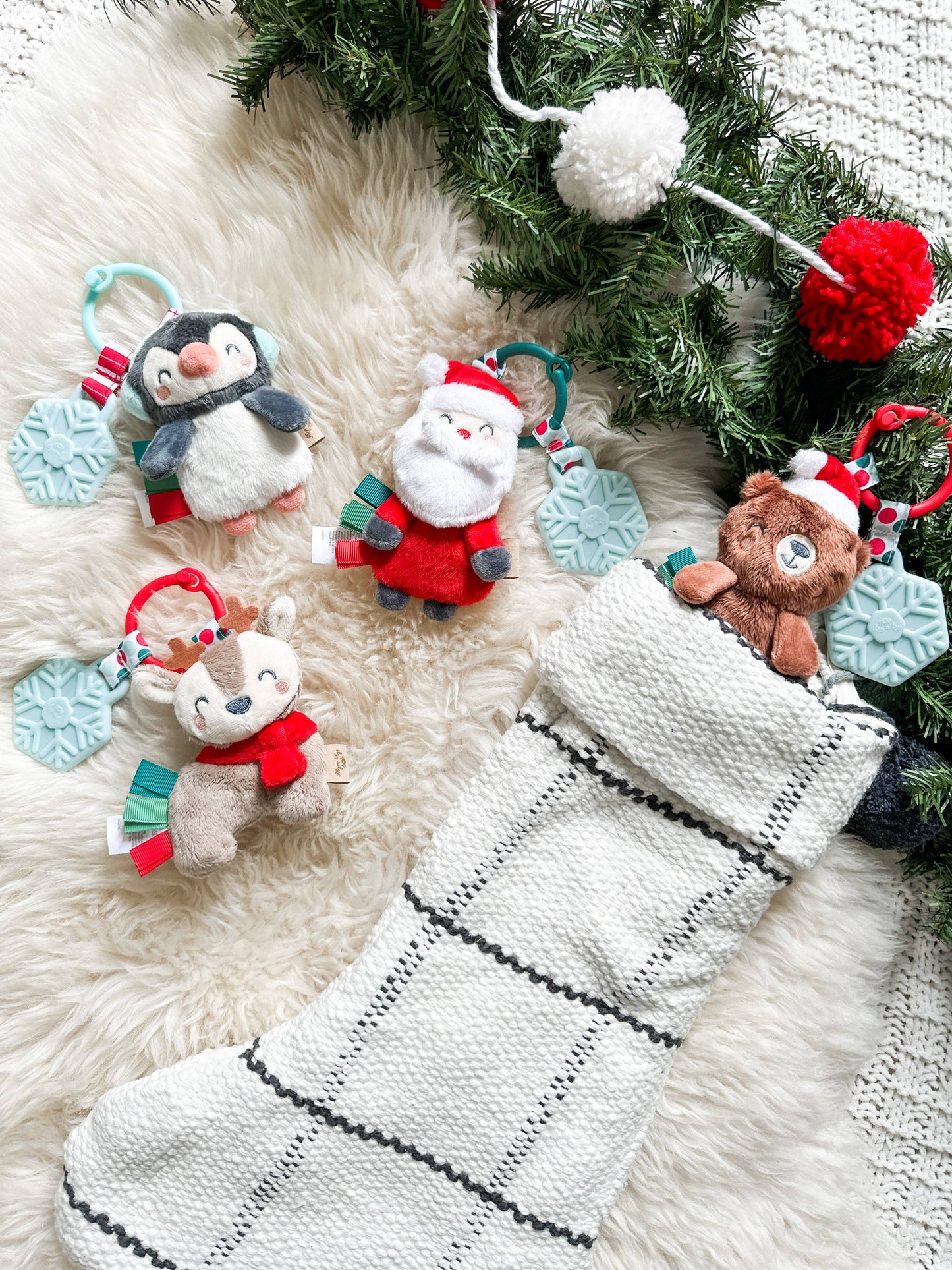 Itzy Ritzy - Holiday Itzy Pal™ Plush + Teether: Santa