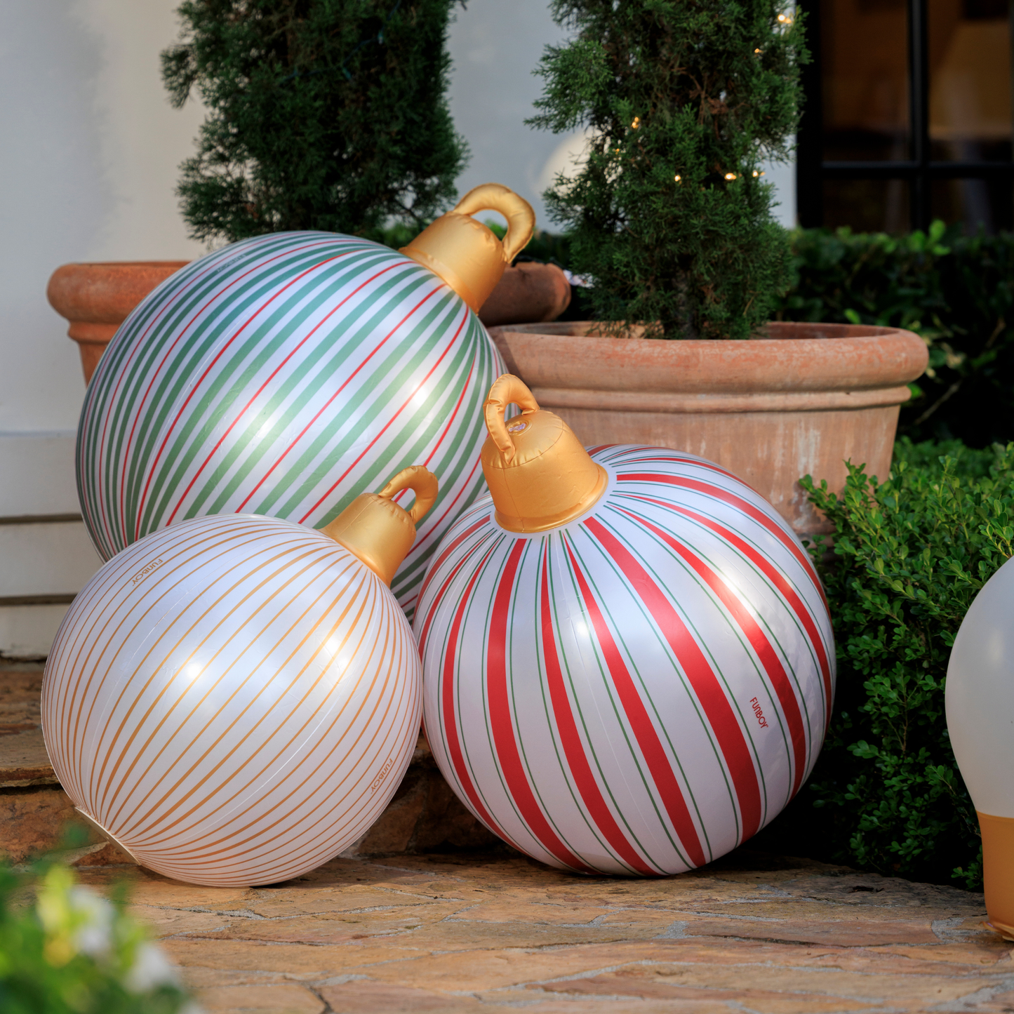 FUNBOY - Vintage Stripe Light Up Christmas Ornament Holiday Balls - 3 Pack