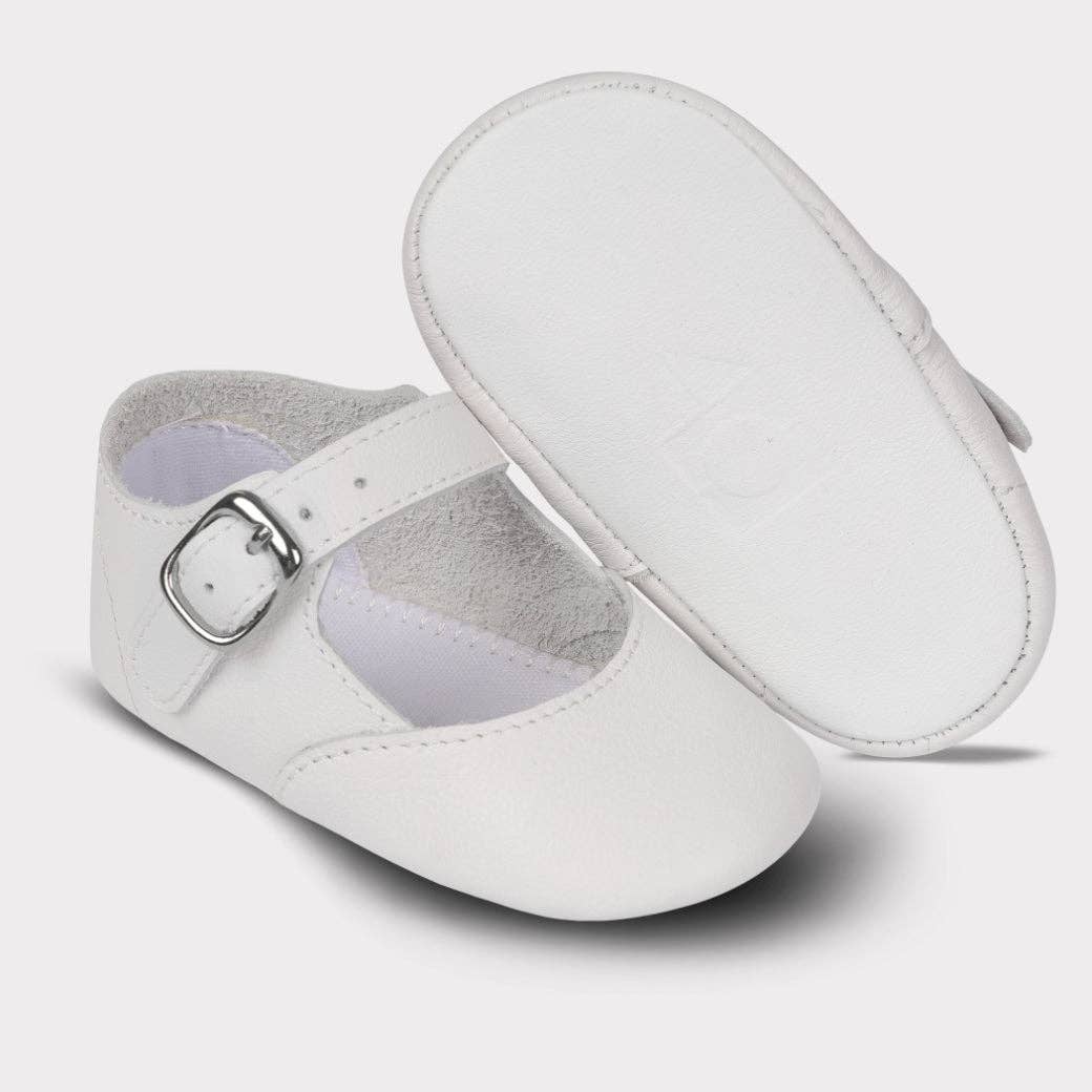 Oomphies - Darcy Girls Crib Hook & Loop Shoe: White Leather