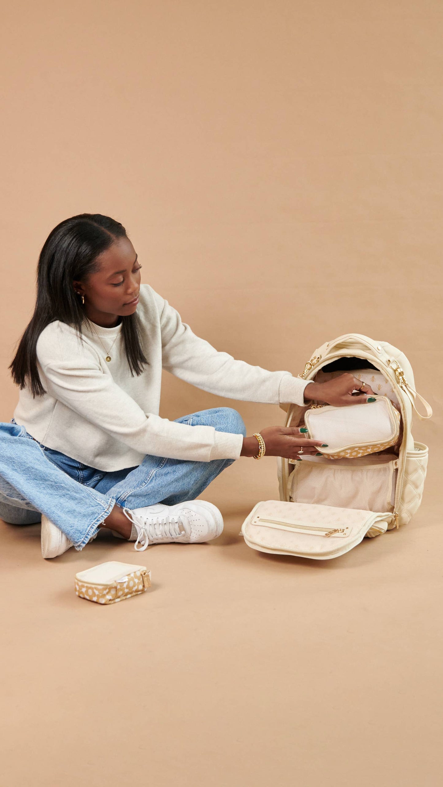 Itzy Ritzy - Milk & Honey Pack Like a Boss™ Packing Cubes