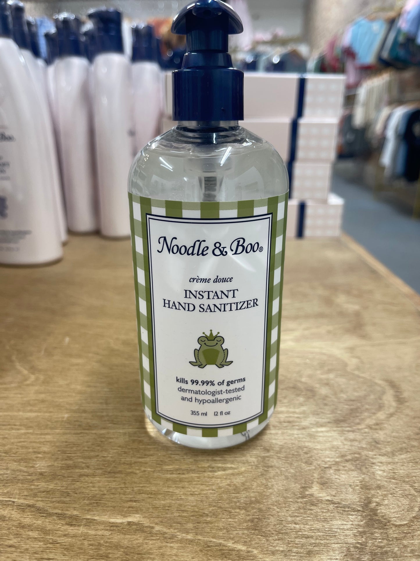 Noodle & Boo- Hand Sanitizer 12oz Crème Douce